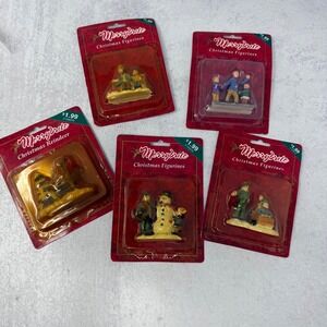 Vtg MerryBrite Merry Brite Christmas Village Figurines Lot of 5 New in Package